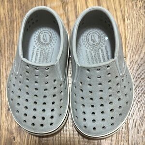 Kids Gray Slip-On natives